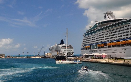 Cruise ships at Dockyard, Bermud