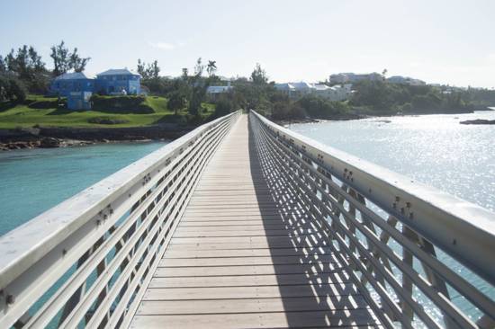 Baileys Bay Footbridge