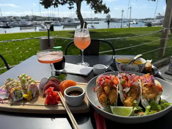 Deja View Food Bermuda