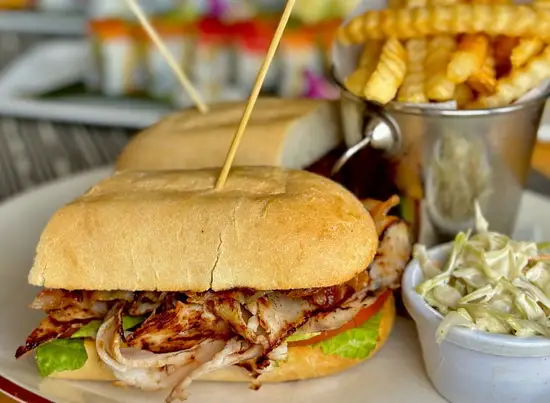 Henry VIII Bermuda Burger